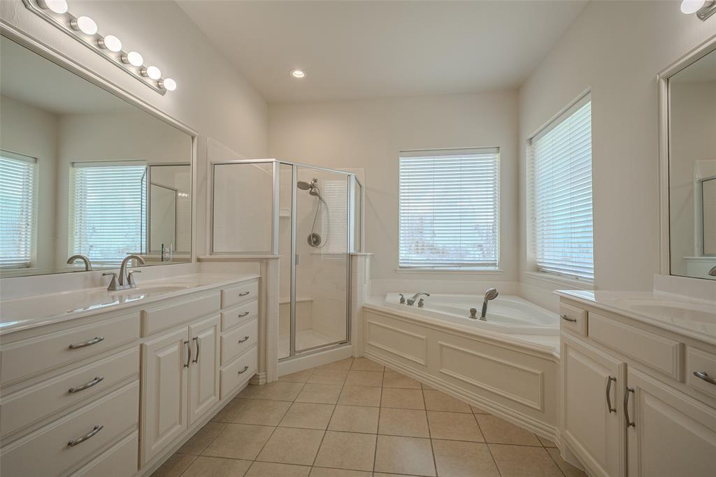 4104 Kite Meadow Drive Property Photo 10