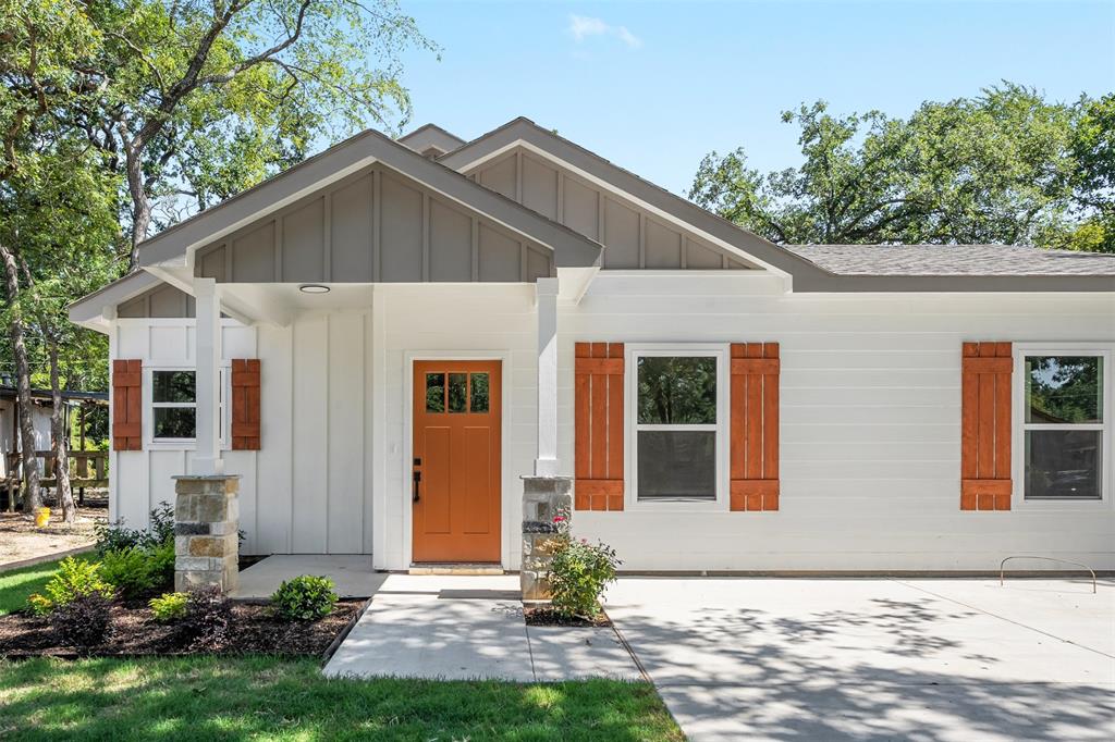 6136 Apache Drive Property Photo 1