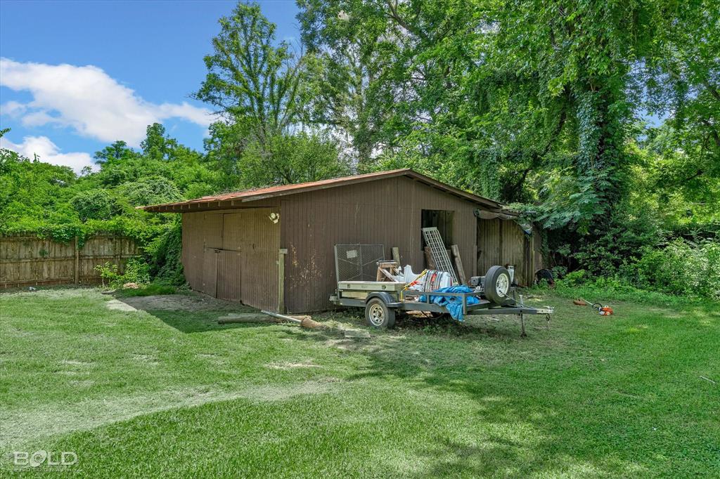 331 Gray Street Property Photo 13