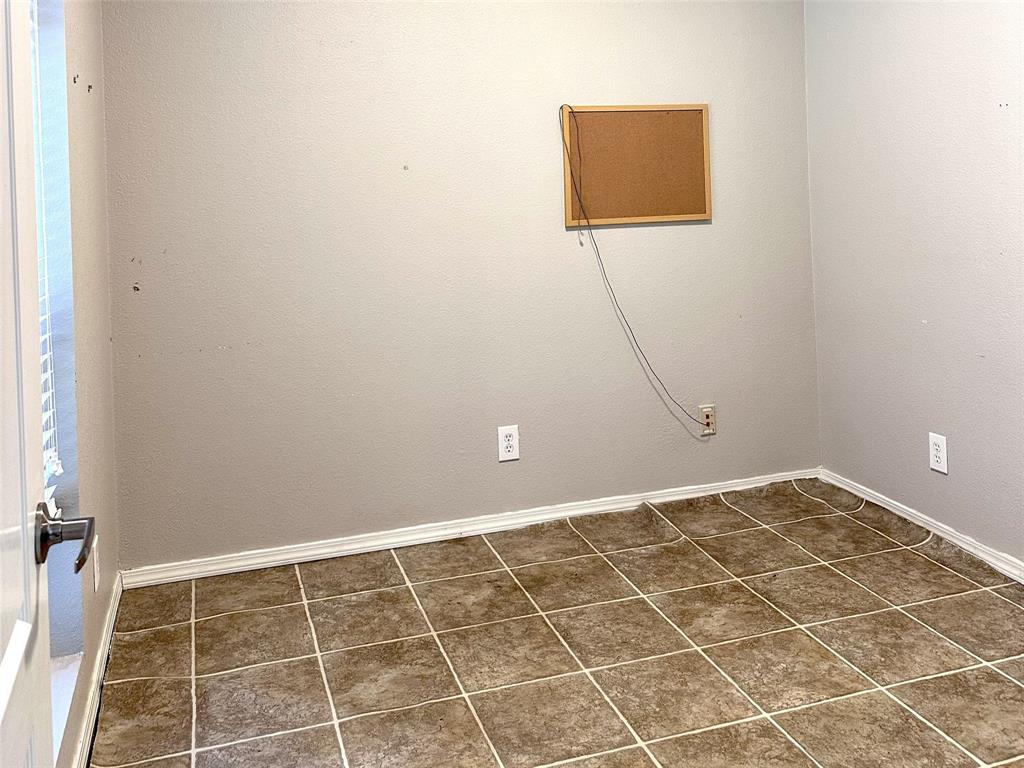 501 Peyton St Property Photo 16