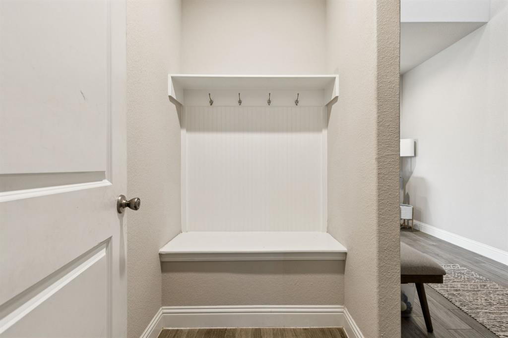 622 Summer Grove Drive Property Photo 19
