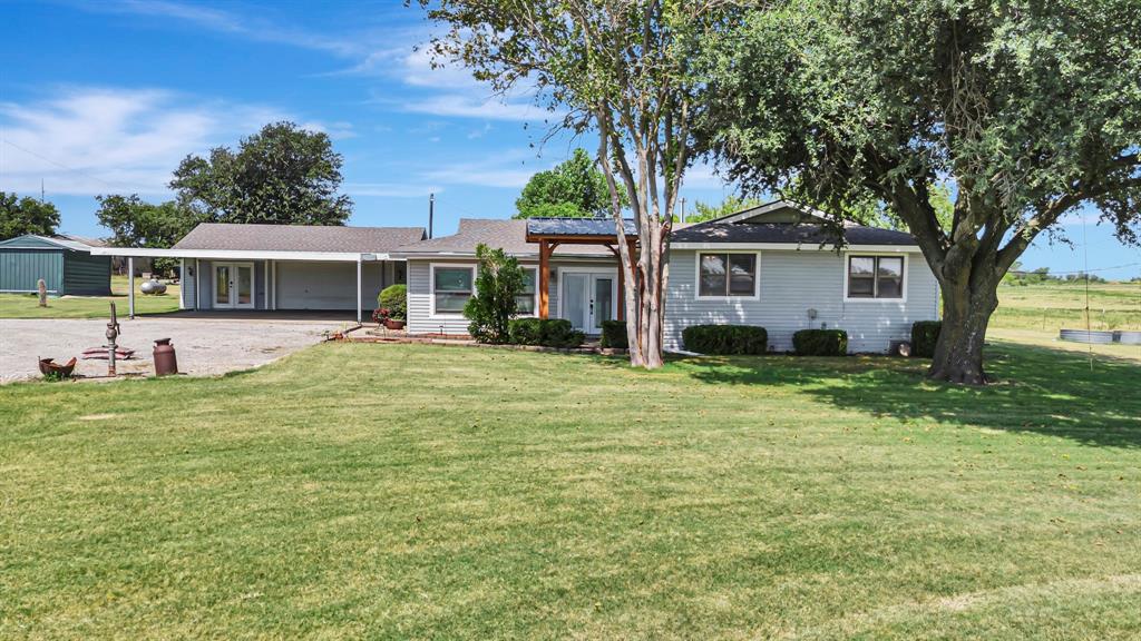 2561 County Road 248 Property Photo 4