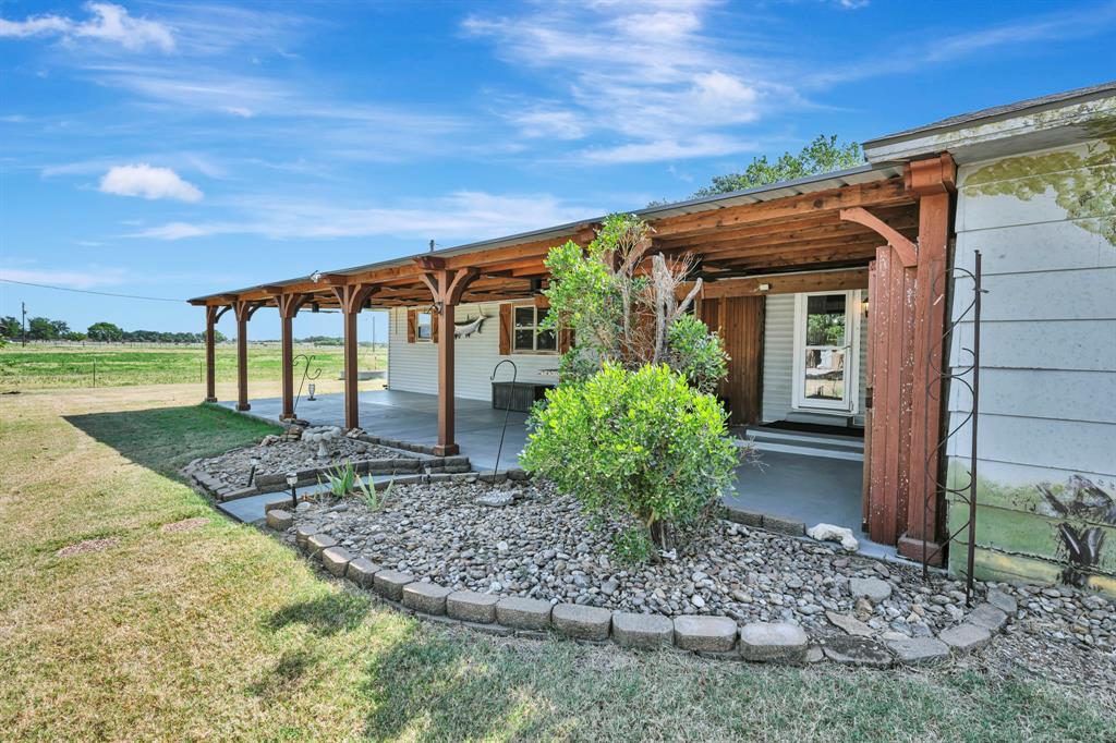 2561 County Road 248 Property Photo 10