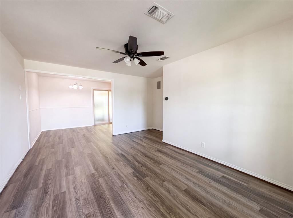 2549 Steven Drive Property Photo 7