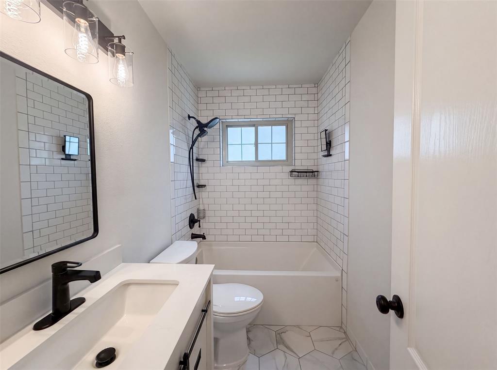 2549 Steven Drive Property Photo 13