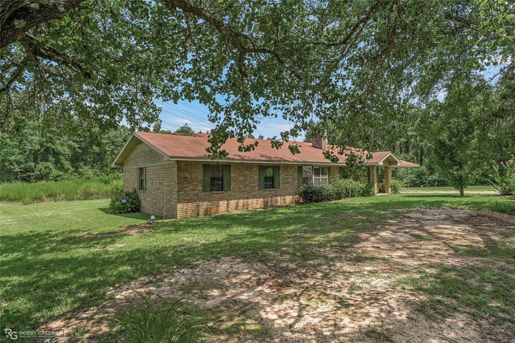 233 Allen Drive Property Photo 1