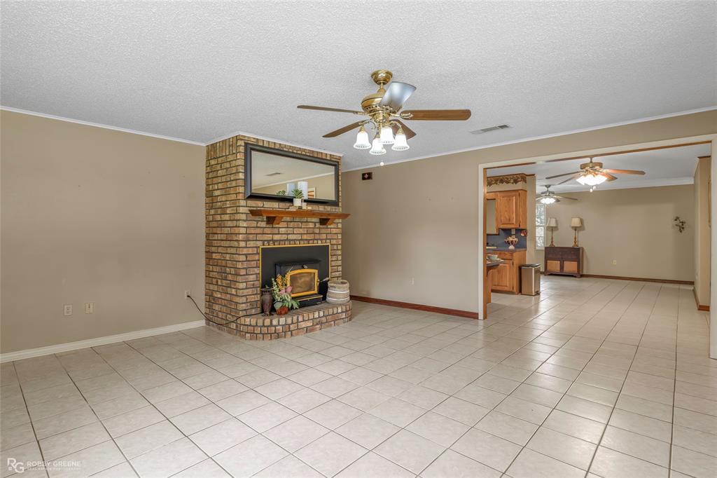 233 Allen Drive Property Photo 3
