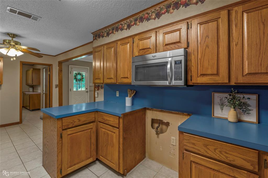 233 Allen Drive Property Photo 10