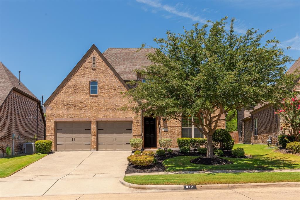 912 Snyder Drive Property Photo 1