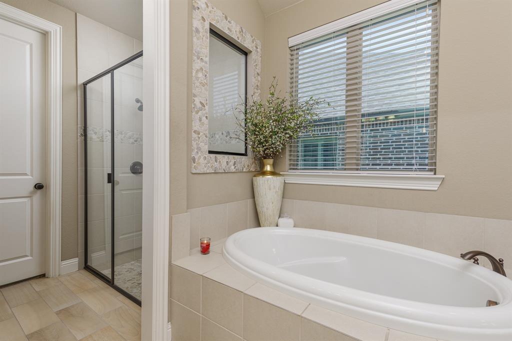 912 Snyder Drive Property Photo 13