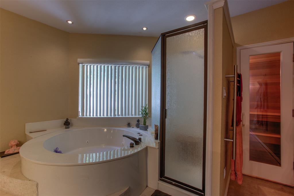 371 County Road 4874 Property Photo 13