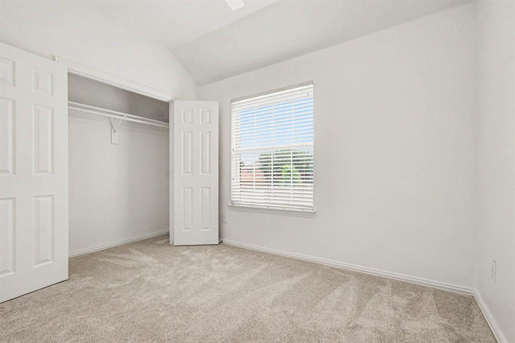 6017 Apache Drive Property Photo 6