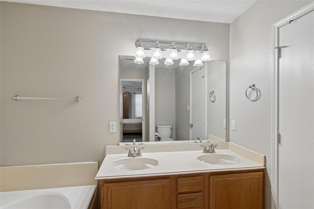 2332 Cap Rock Lane Property Photo 16