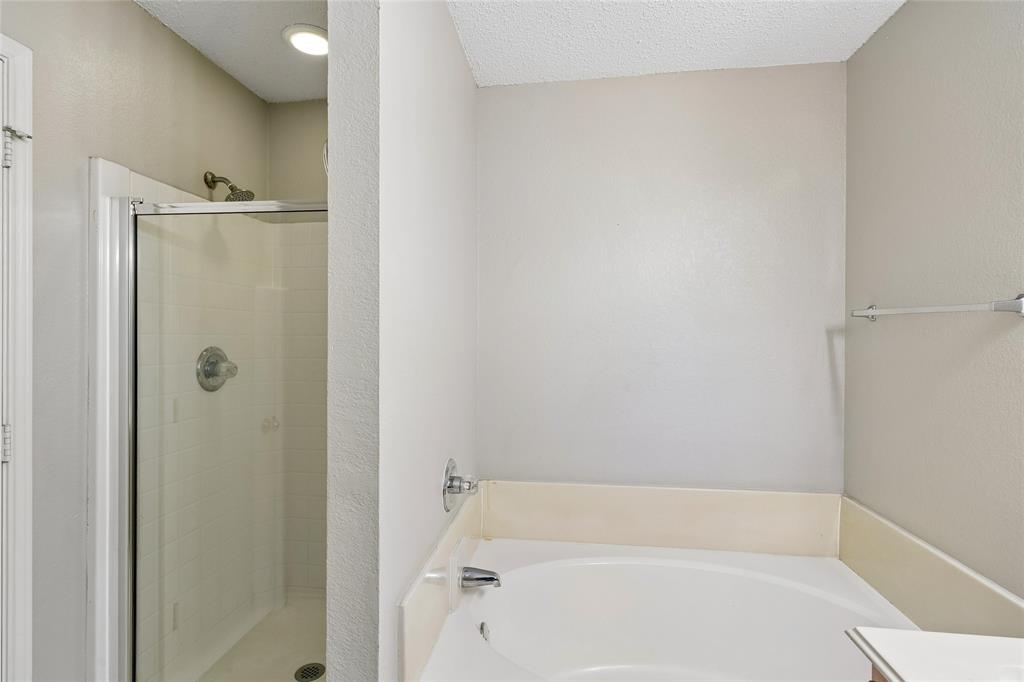 2332 Cap Rock Lane Property Photo 17