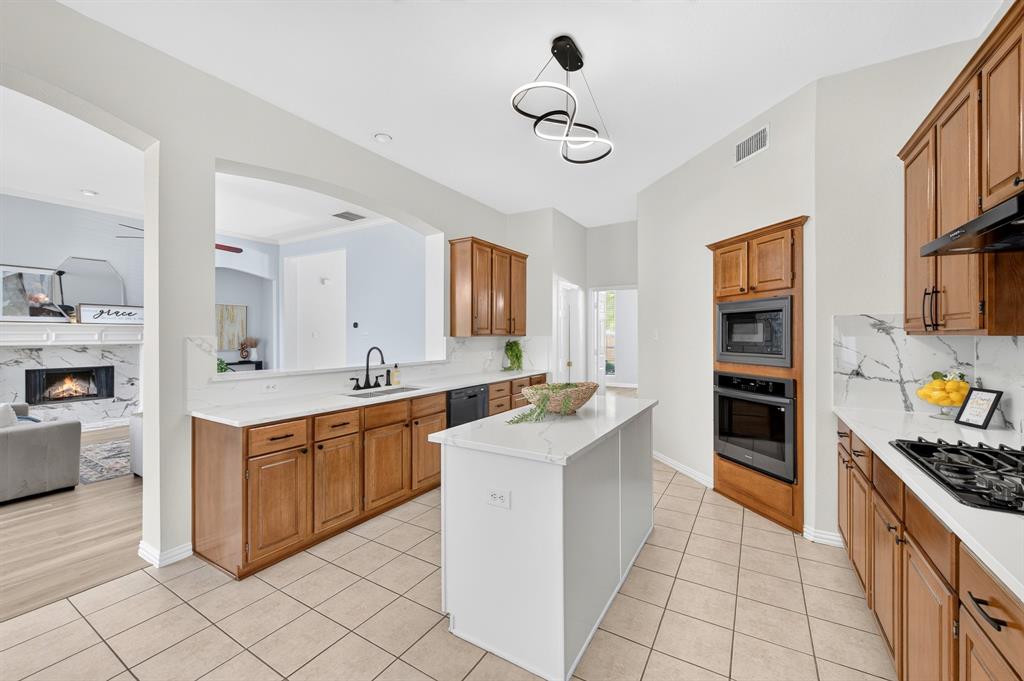7325 Avalon Drive Property Photo 11