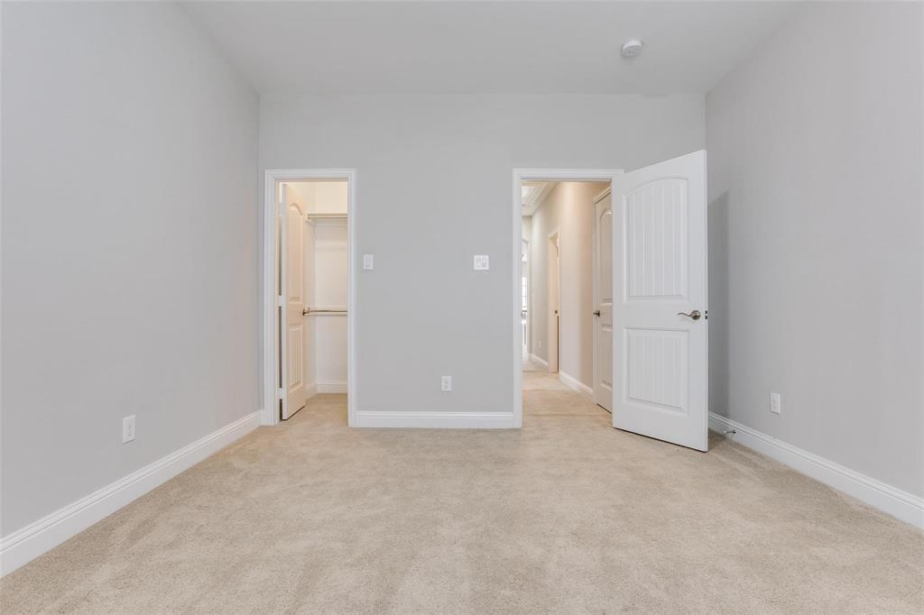 869 Rohan Drive Property Photo 19