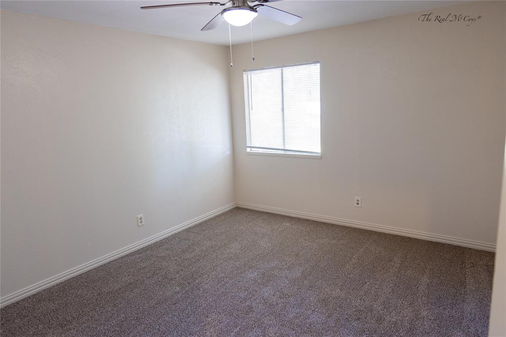 3101 Raintree Drive Property Photo 8