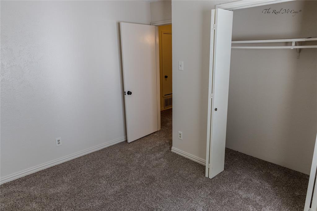 3101 Raintree Drive Property Photo 10