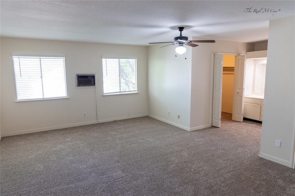 3101 Raintree Drive Property Photo 14