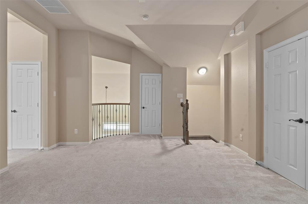964 Cougar Drive Property Photo 25