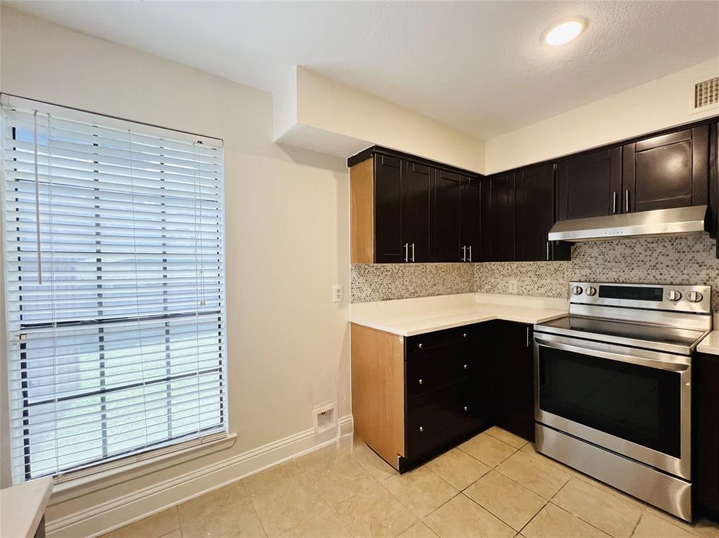 4220 Madera Road Property Photo 10