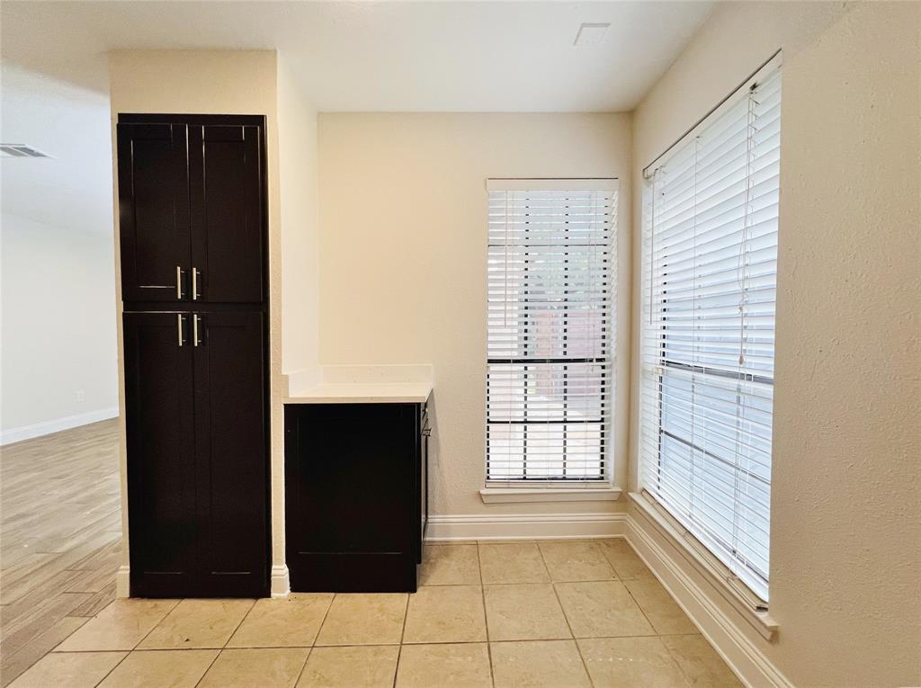 4220 Madera Road Property Photo 11
