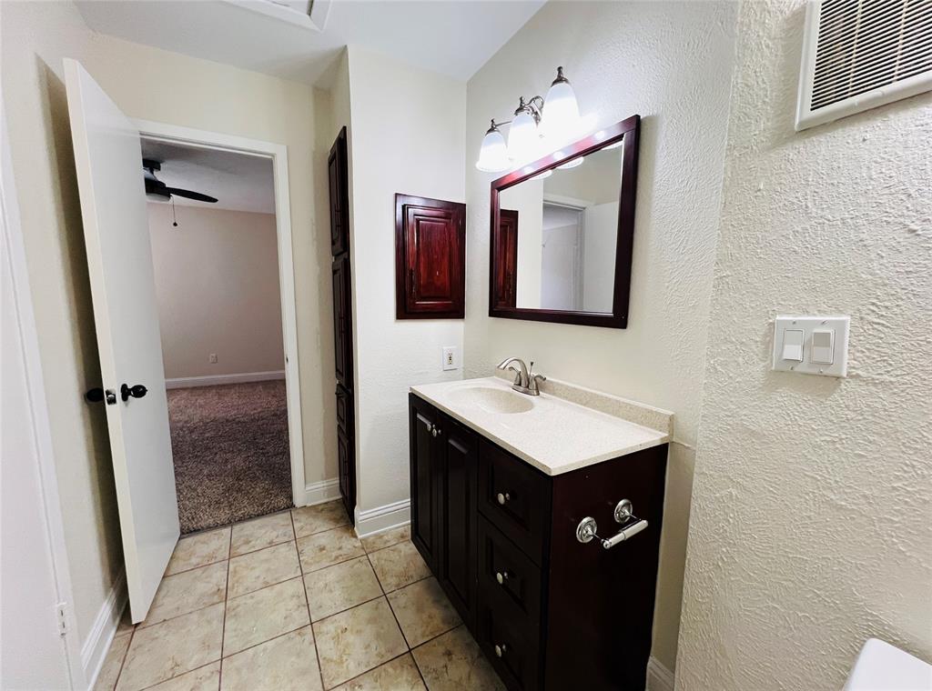 4220 Madera Road Property Photo 26