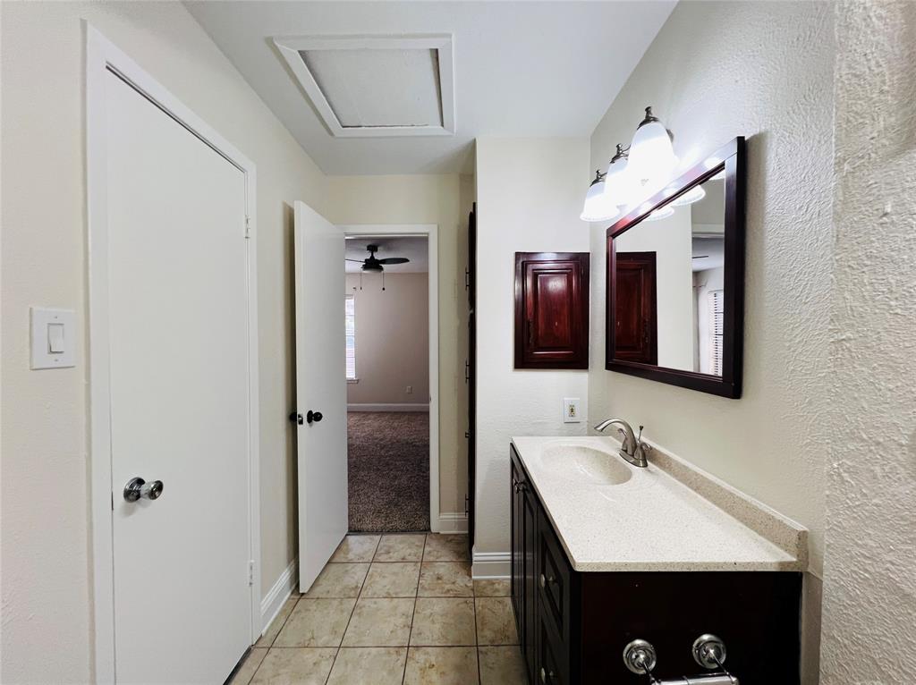 4220 Madera Road Property Photo 27