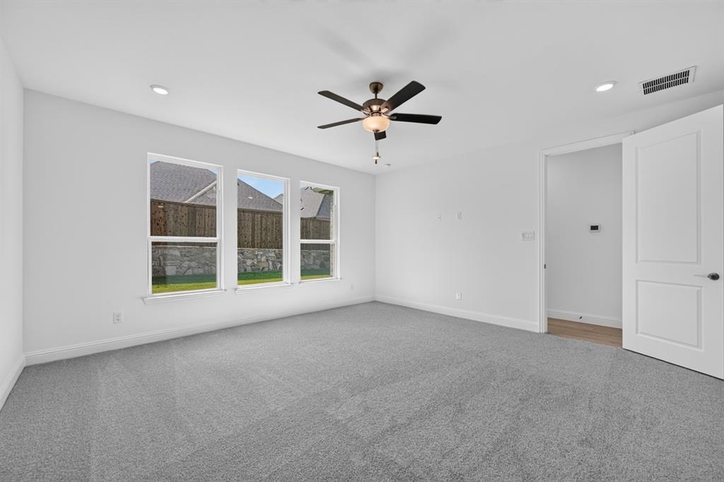 535 Wisteria Street Property Photo 4