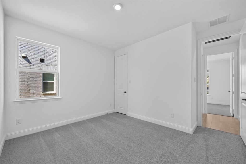 535 Wisteria Street Property Photo 8