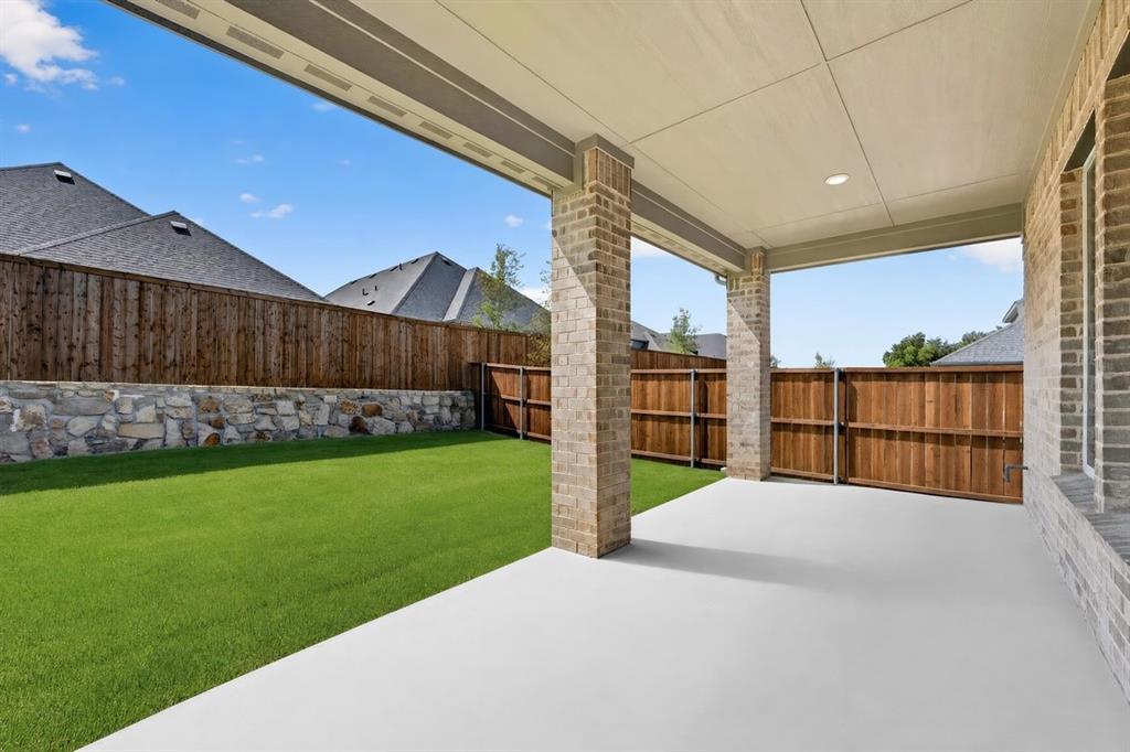 535 Wisteria Street Property Photo 28