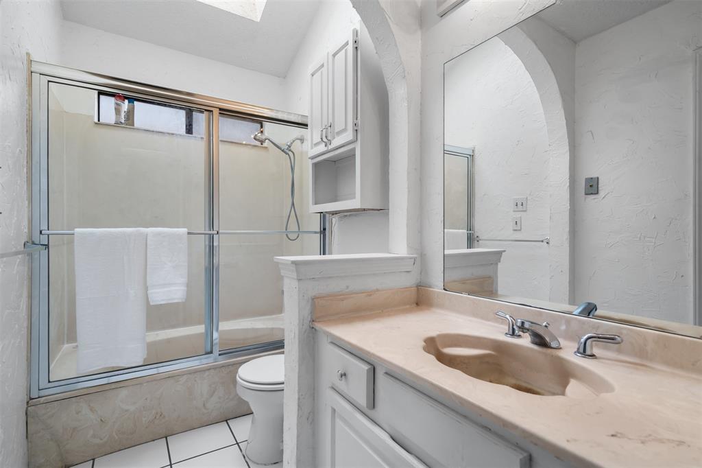 5590 Spring Valley H 203 Property Photo 15