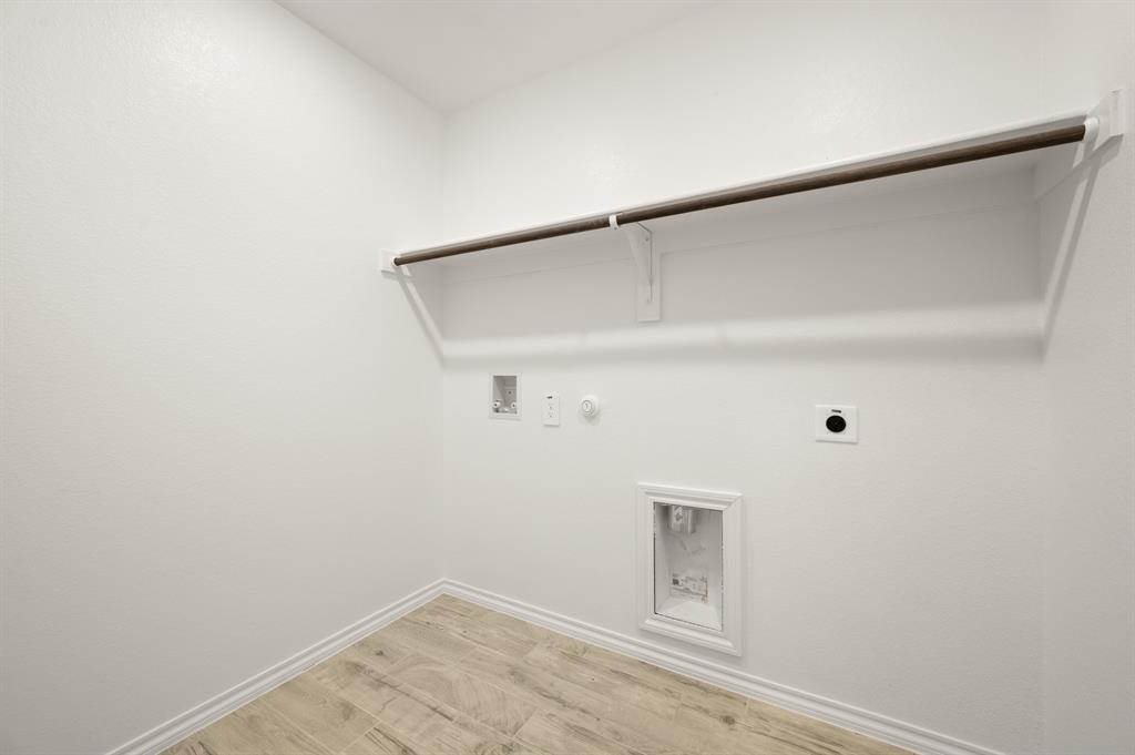 404 Comanche Drive Property Photo 20