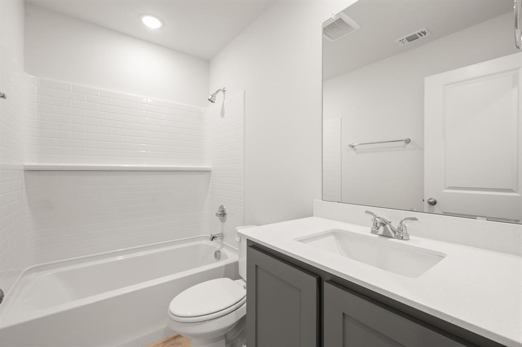 404 Comanche Drive Property Photo 23