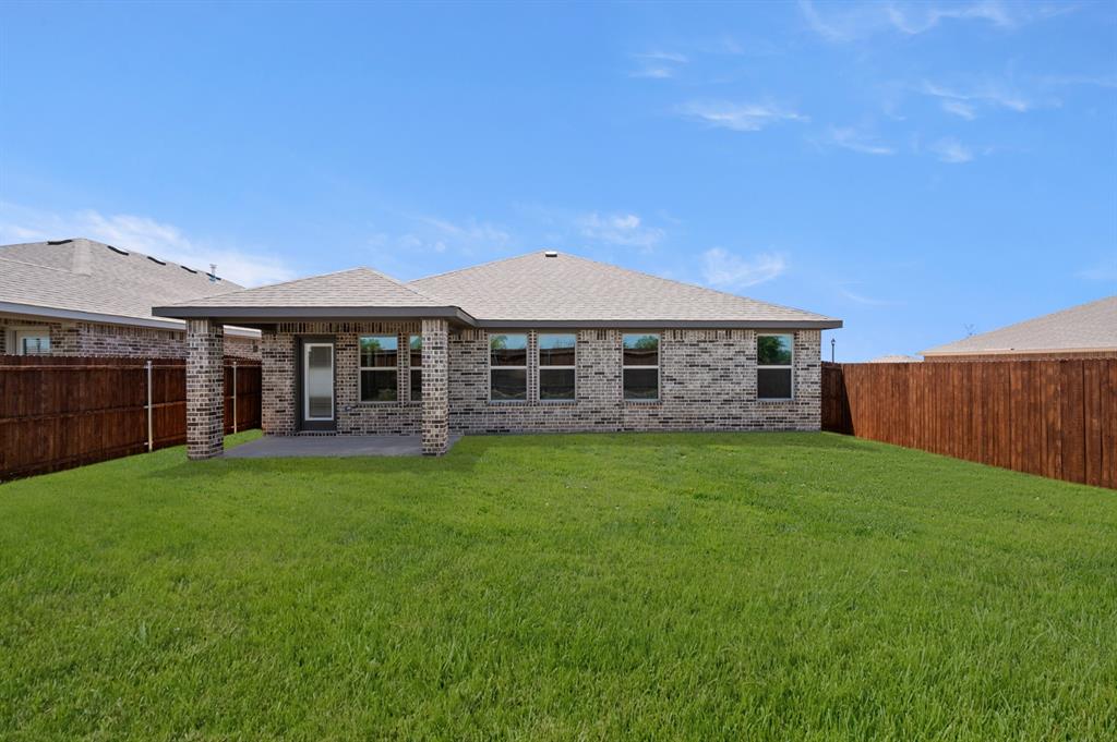 404 Comanche Drive Property Photo 24