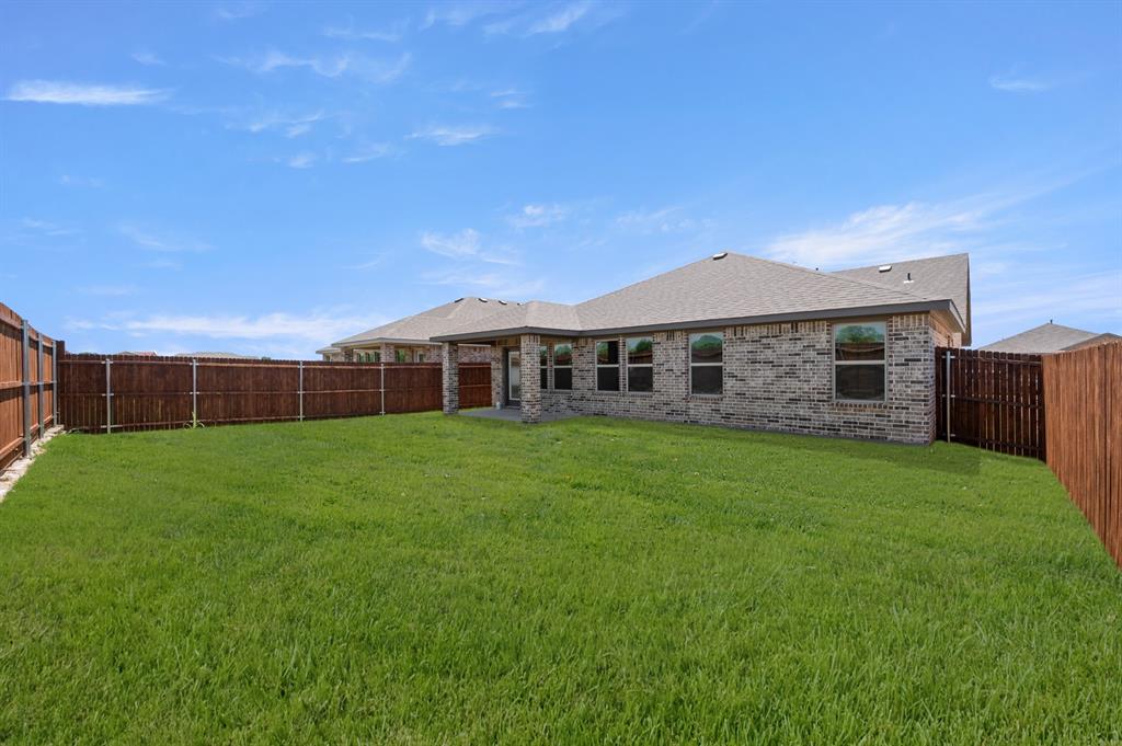 404 Comanche Drive Property Photo 25