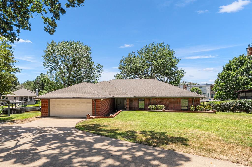 111 Hickory Creek Circle Property Photo 7