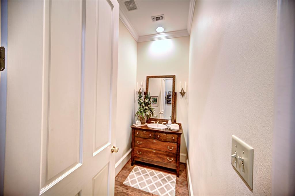 315 Moss Hill Terrace Property Photo 23