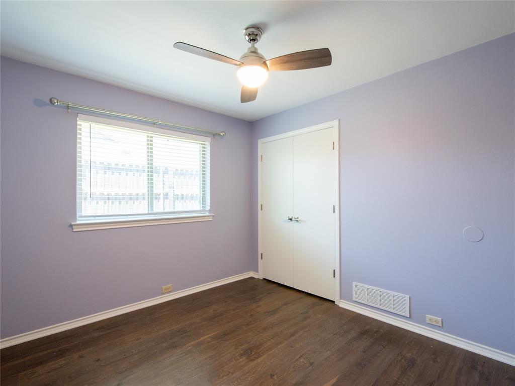 903 Meadow Creek Drive Property Photo 33