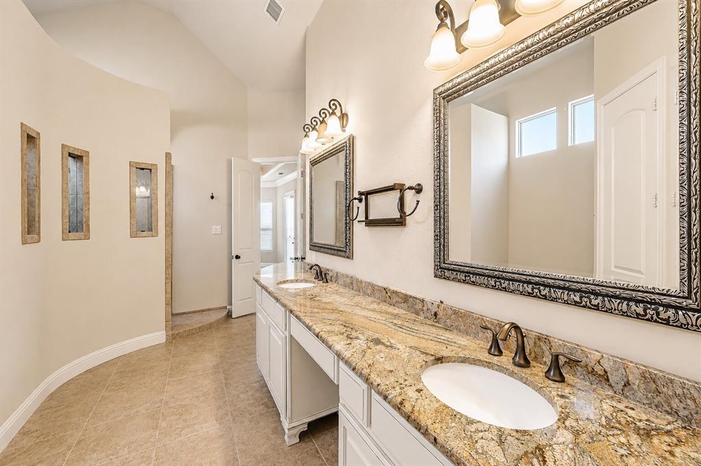 812 Cross Timbers Drive Property Photo 20