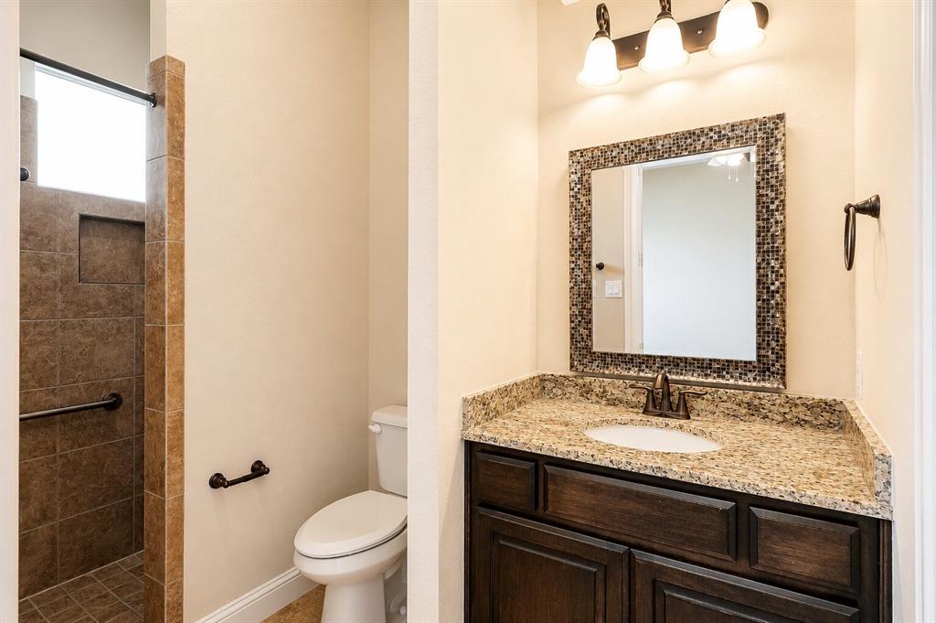 812 Cross Timbers Drive Property Photo 23