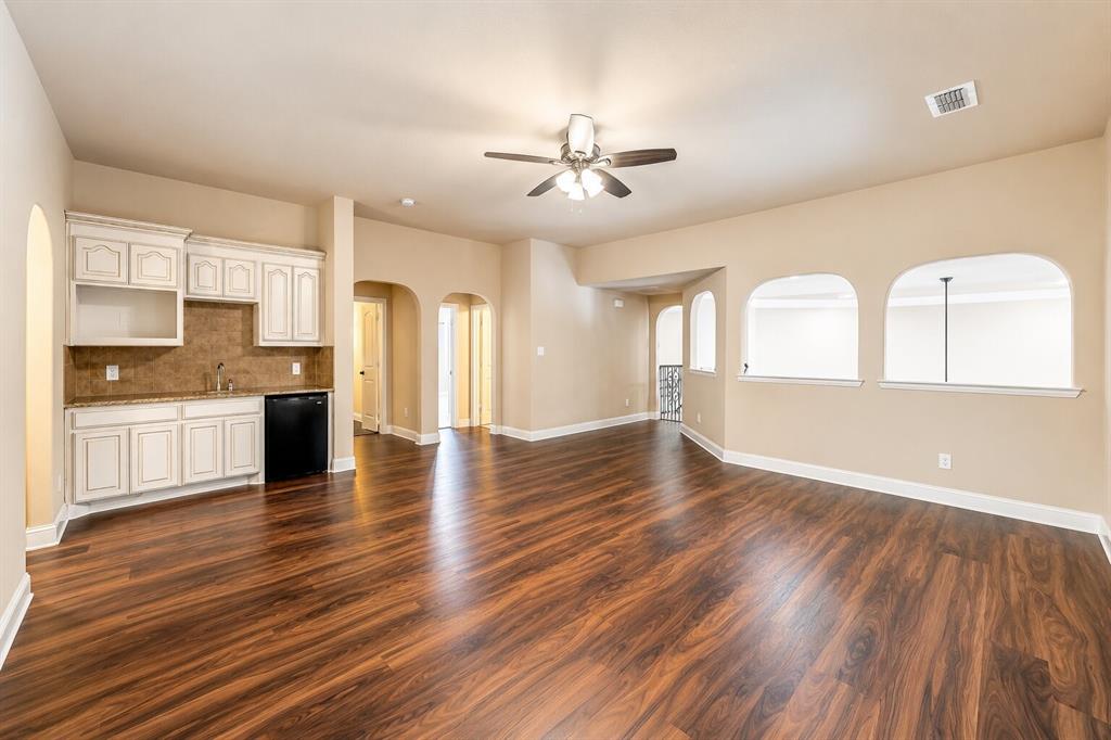 812 Cross Timbers Drive Property Photo 24