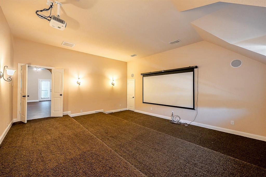 812 Cross Timbers Drive Property Photo 27