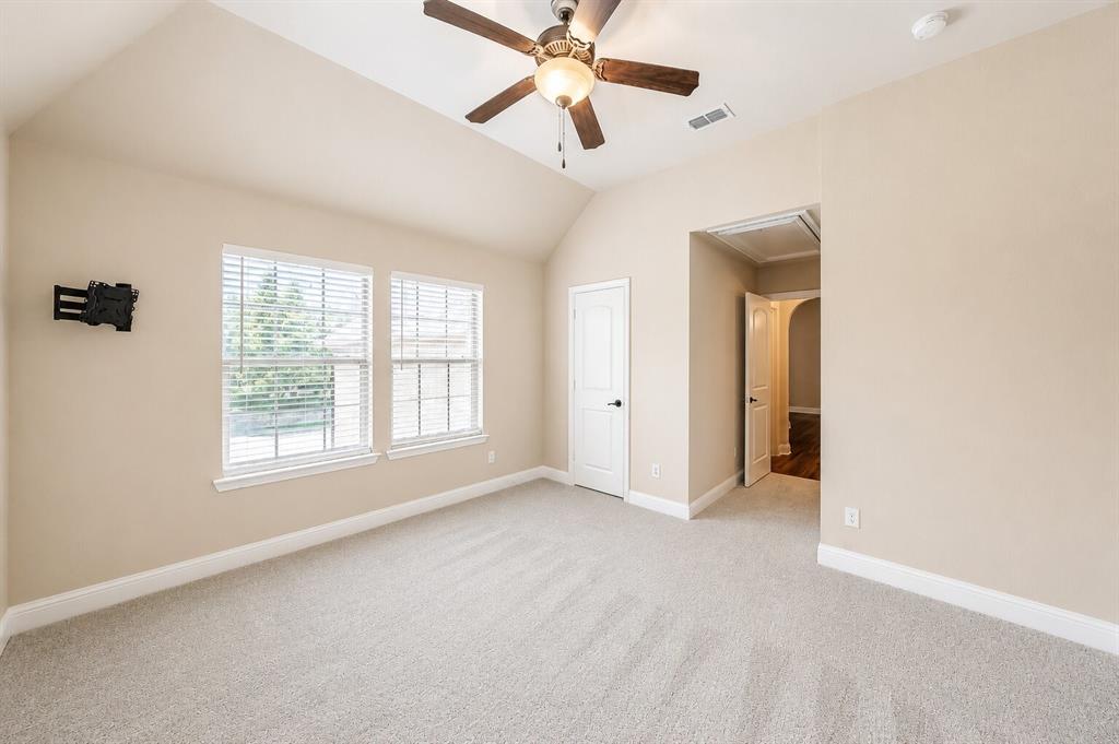 812 Cross Timbers Drive Property Photo 28