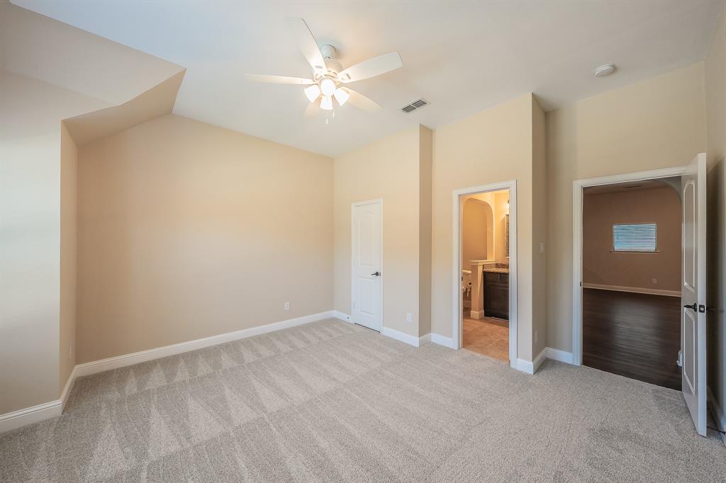 812 Cross Timbers Drive Property Photo 31