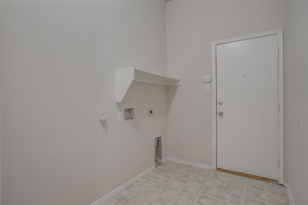 6000 Stirrup Iron Drive Property Photo 13