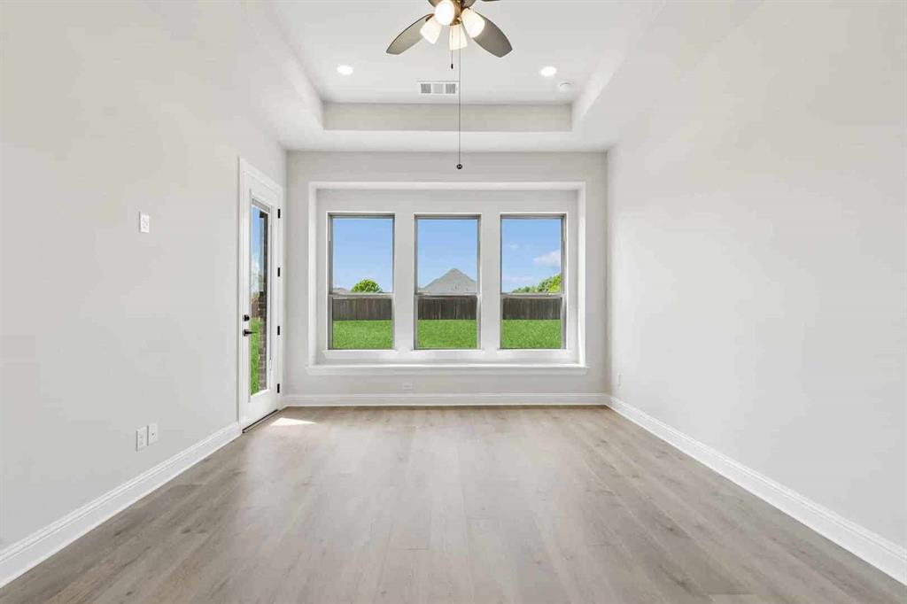 201 Cross Timbers Street Property Photo 12