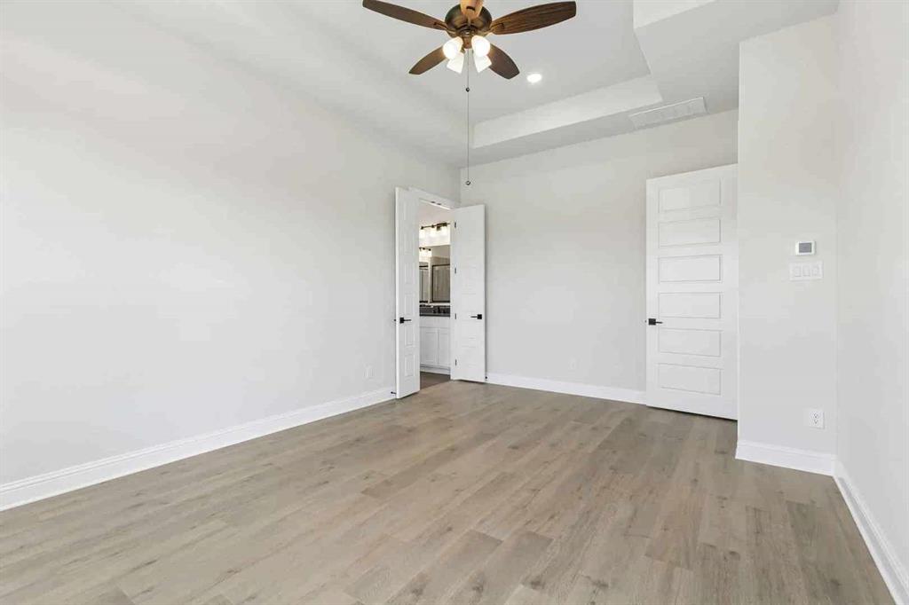 201 Cross Timbers Street Property Photo 13
