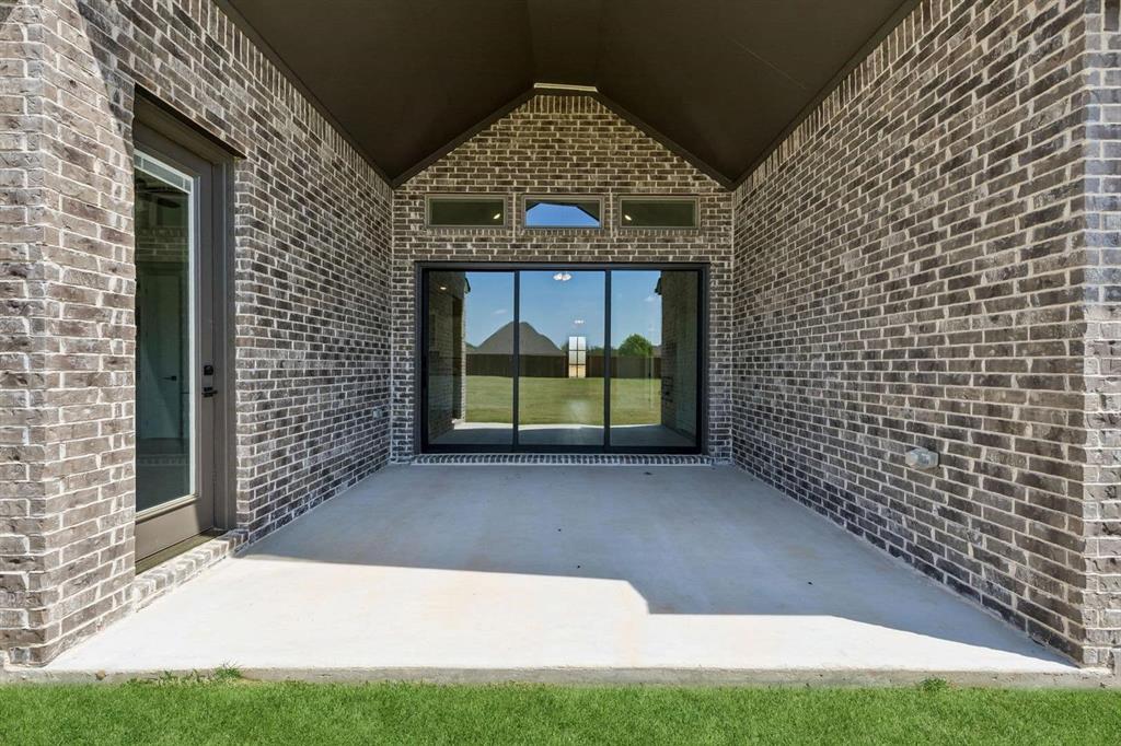 201 Cross Timbers Street Property Photo 18