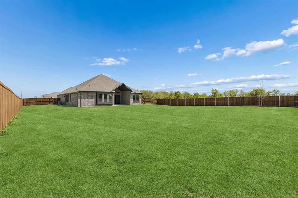 201 Cross Timbers Street Property Photo 19